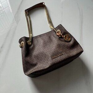 Michael Kors Jet Set Chain Shoulder Tote Bag